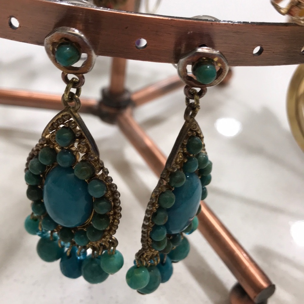 Fun turquoise statement earrings - Picture 6 of 6